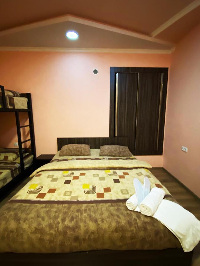 Domino Yerevan Hostel And Hotel 외부 사진