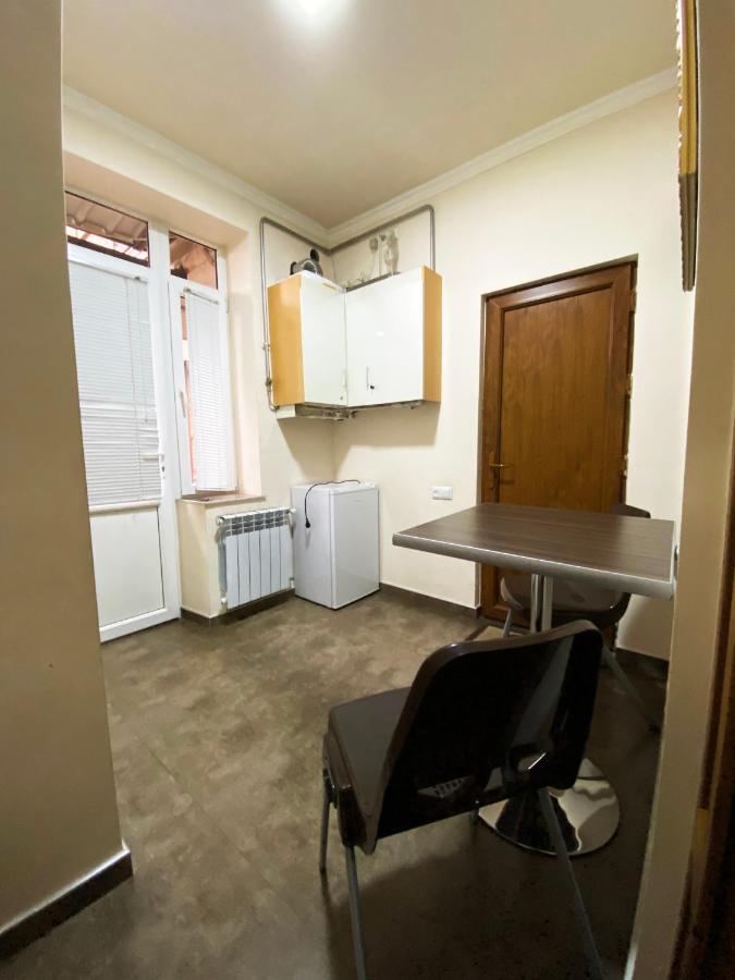 Domino Yerevan Hostel And Hotel 외부 사진