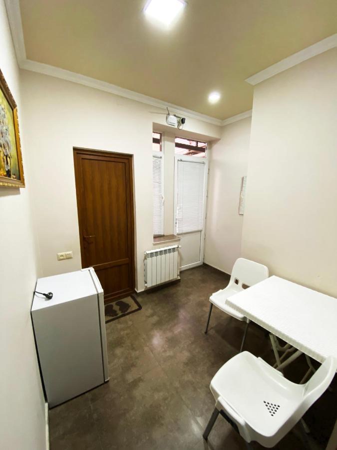 Domino Yerevan Hostel And Hotel 외부 사진