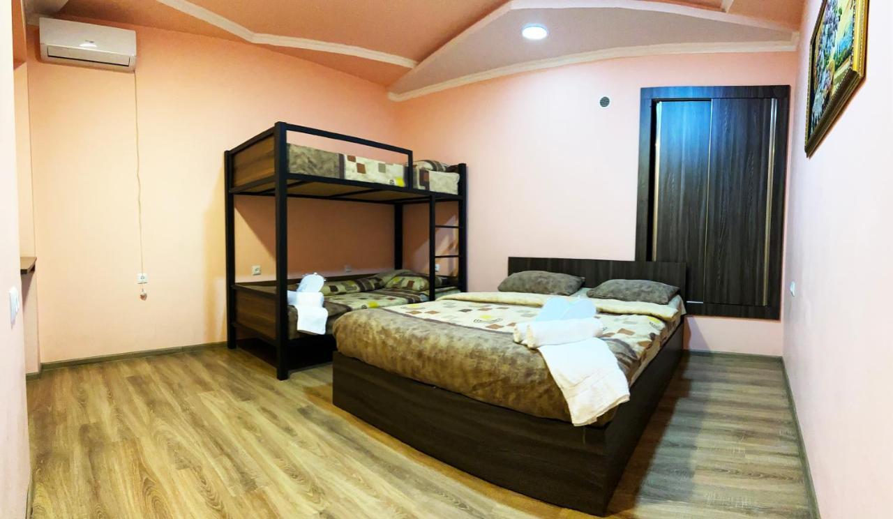 Domino Yerevan Hostel And Hotel 외부 사진
