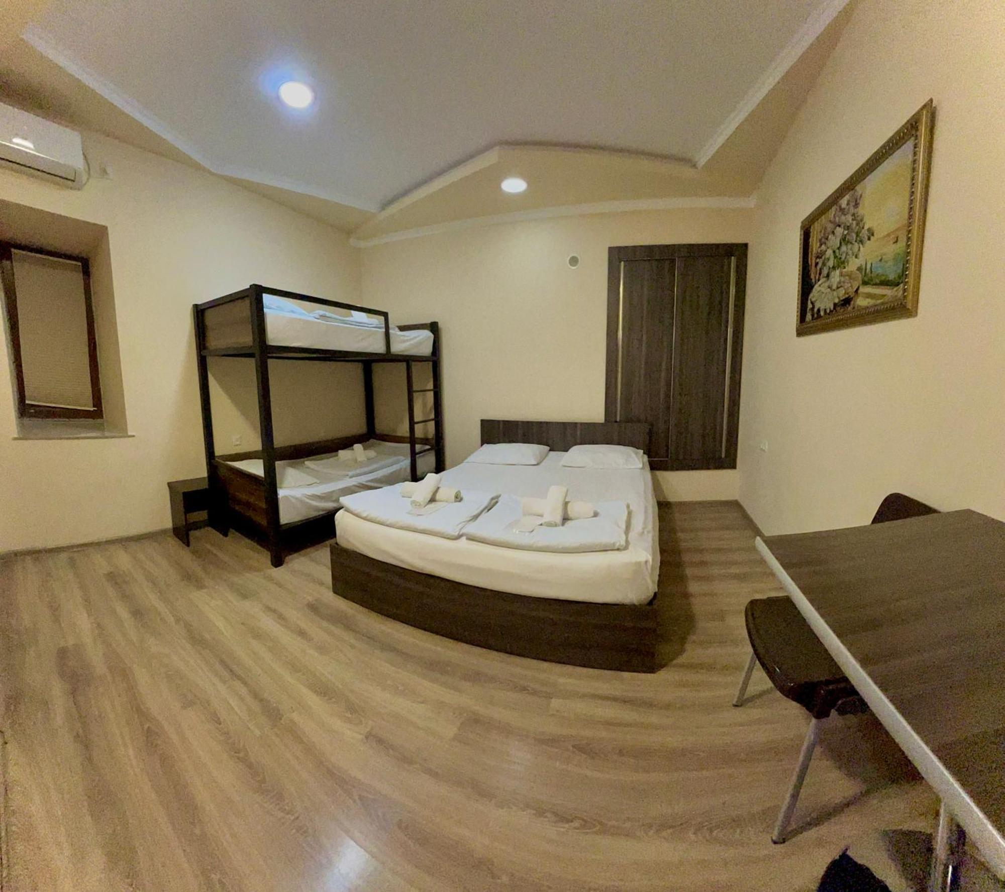 Domino Yerevan Hostel And Hotel 외부 사진